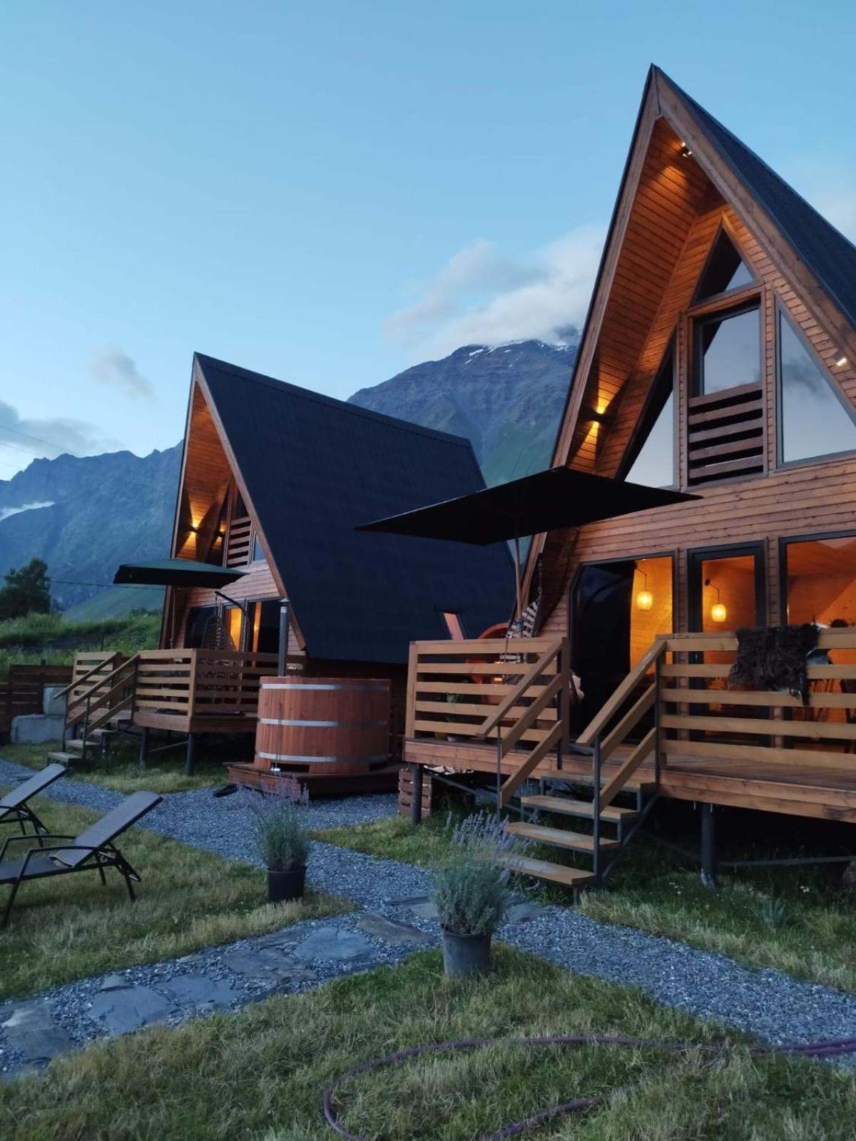 Kazbegi Spa Resort Cottages Экстерьер фото