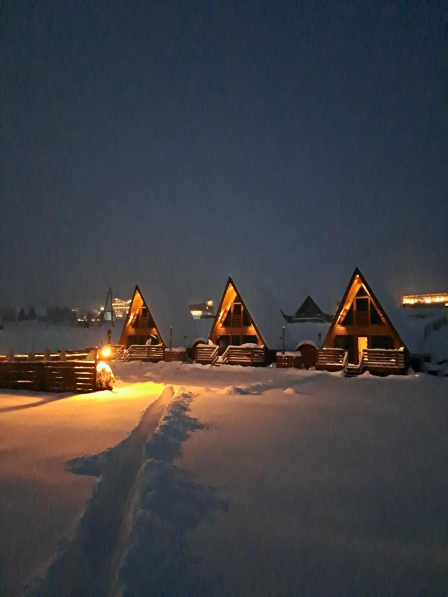 Kazbegi Spa Resort Cottages Экстерьер фото
