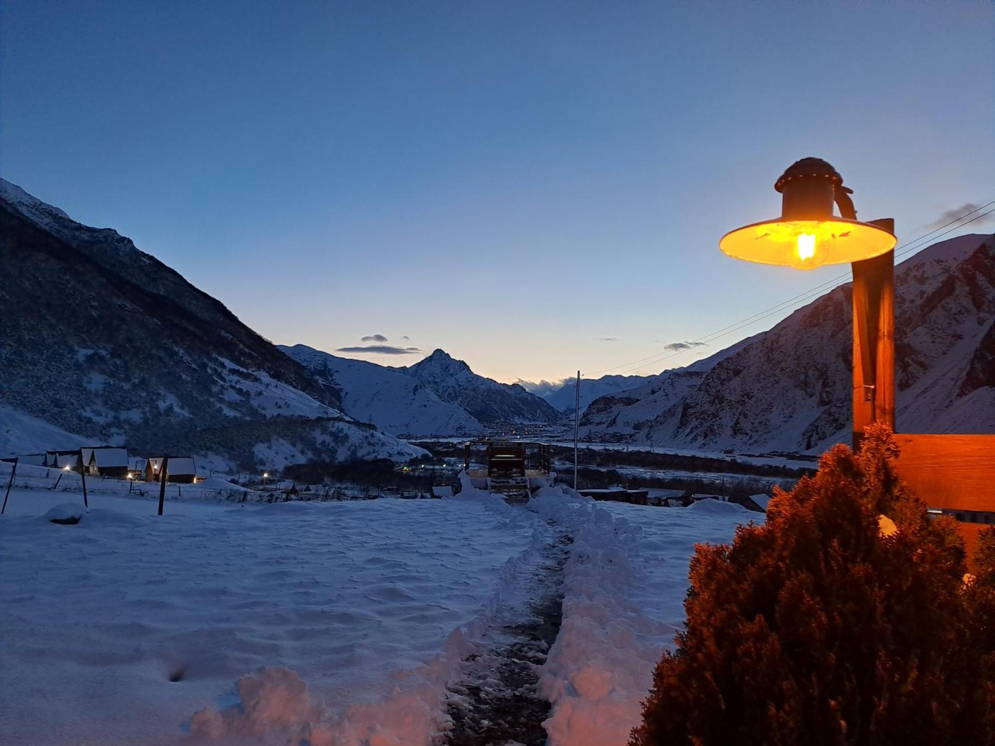 Kazbegi Spa Resort Cottages Экстерьер фото