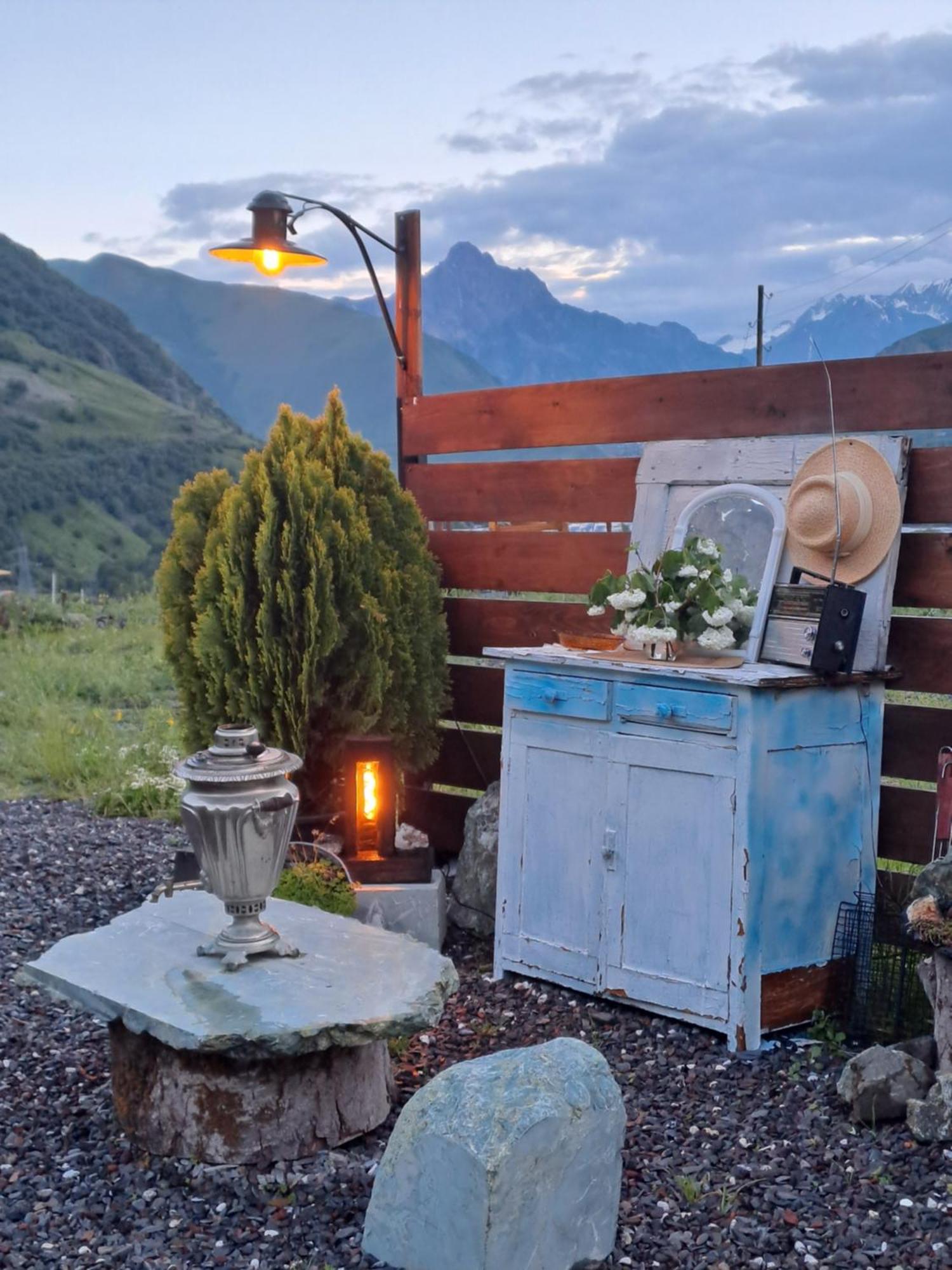 Kazbegi Spa Resort Cottages Экстерьер фото